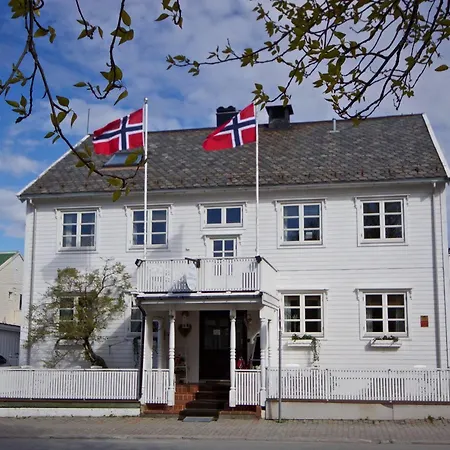 Opsahl Gjestegaard Gjestgiverier Bodø