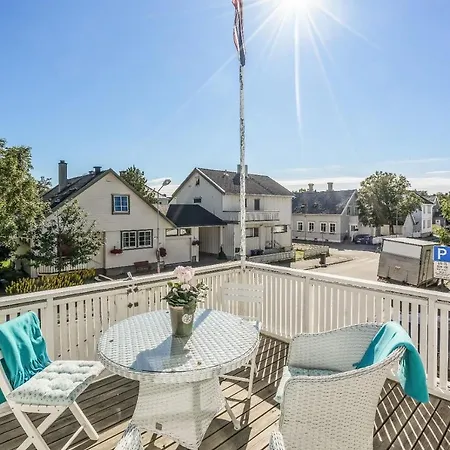 Opsahl Gjestegaard 3* Bodø