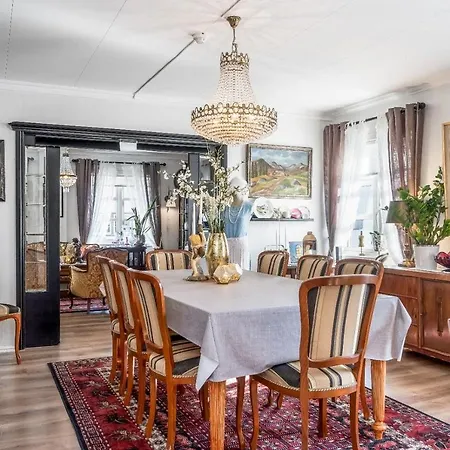 Opsahl Gjestegaard Gjestgiverier