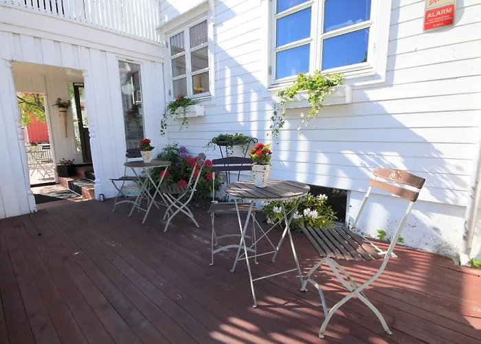 Opsahl Gjestegaard Gasthof 3*