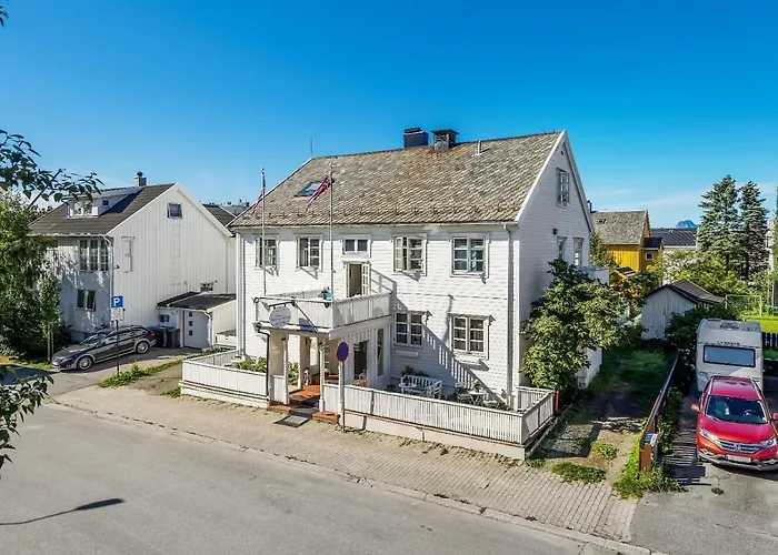 Pensionat Opsahl Gjestegaard 3*